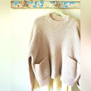 Classic Laura Manoogian neutral sweater, NWOT